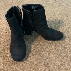 Time and Tru Black Ankle Booties with Side Zipper